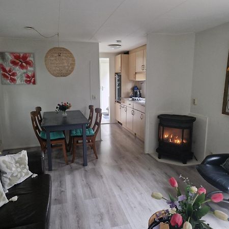De Eekhoorn Villa Putten Bagian luar foto