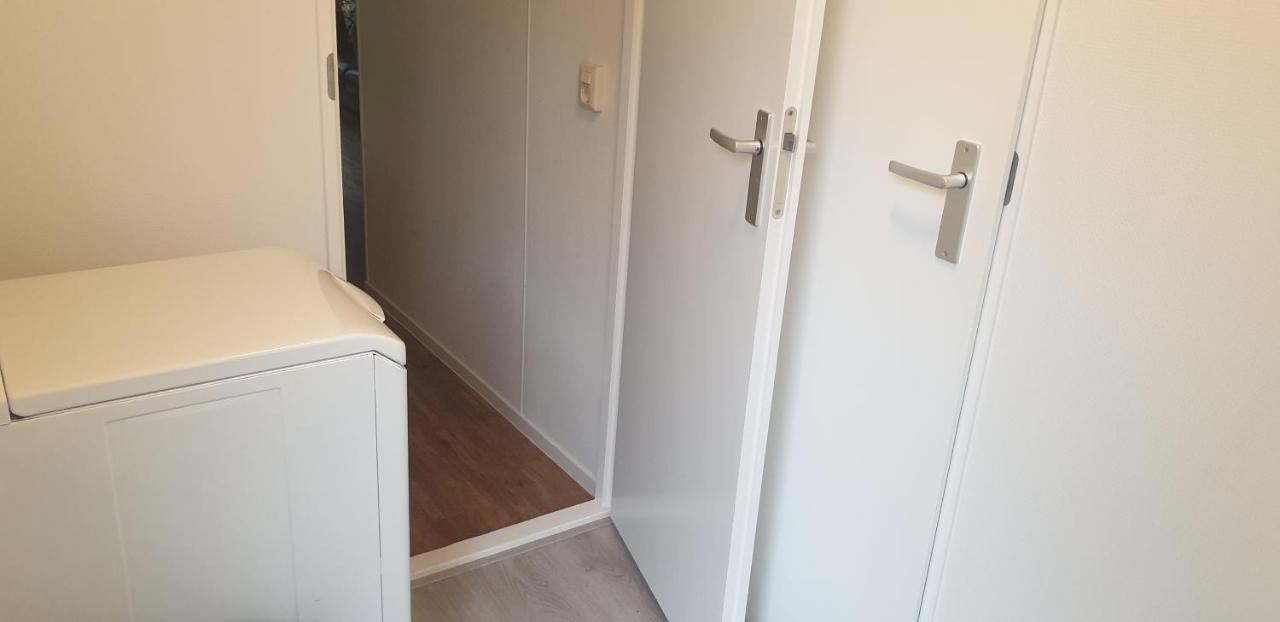 De Eekhoorn Villa Putten Bagian luar foto