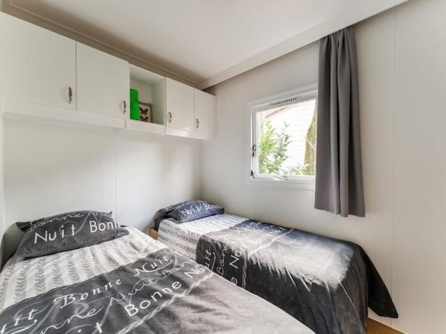 De Eekhoorn Villa Putten Bagian luar foto